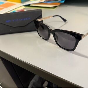 Diff Eyewear Classic Black Sunglasses